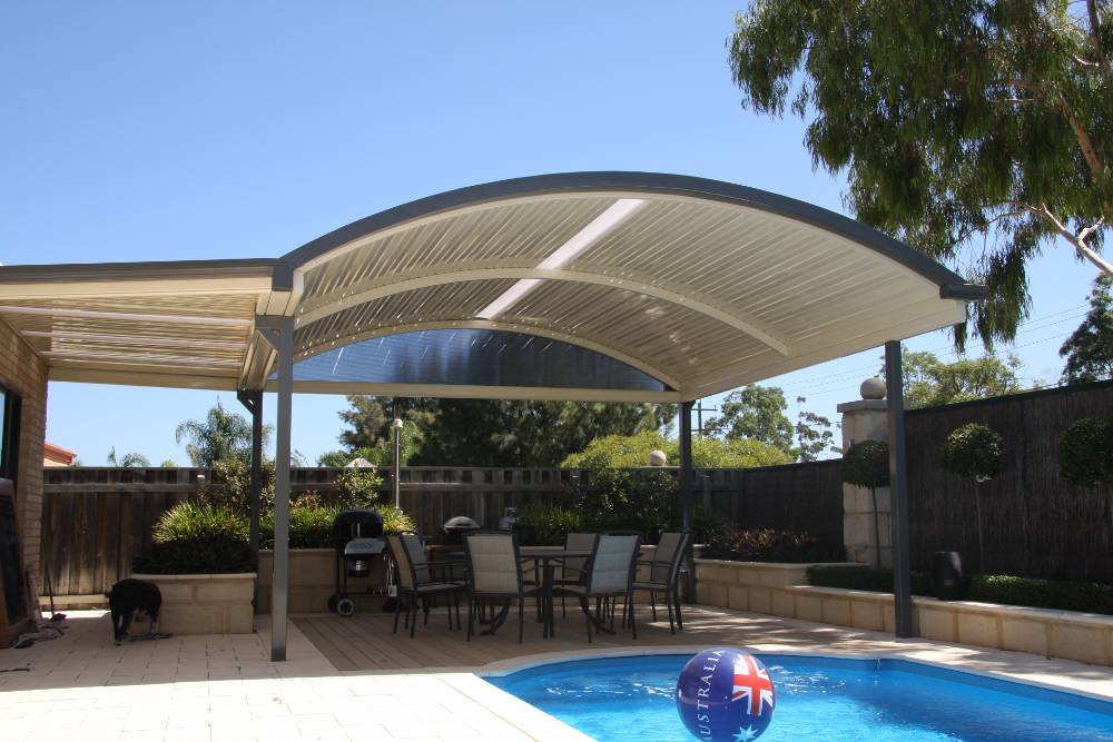 Curved Dome Patio - 7