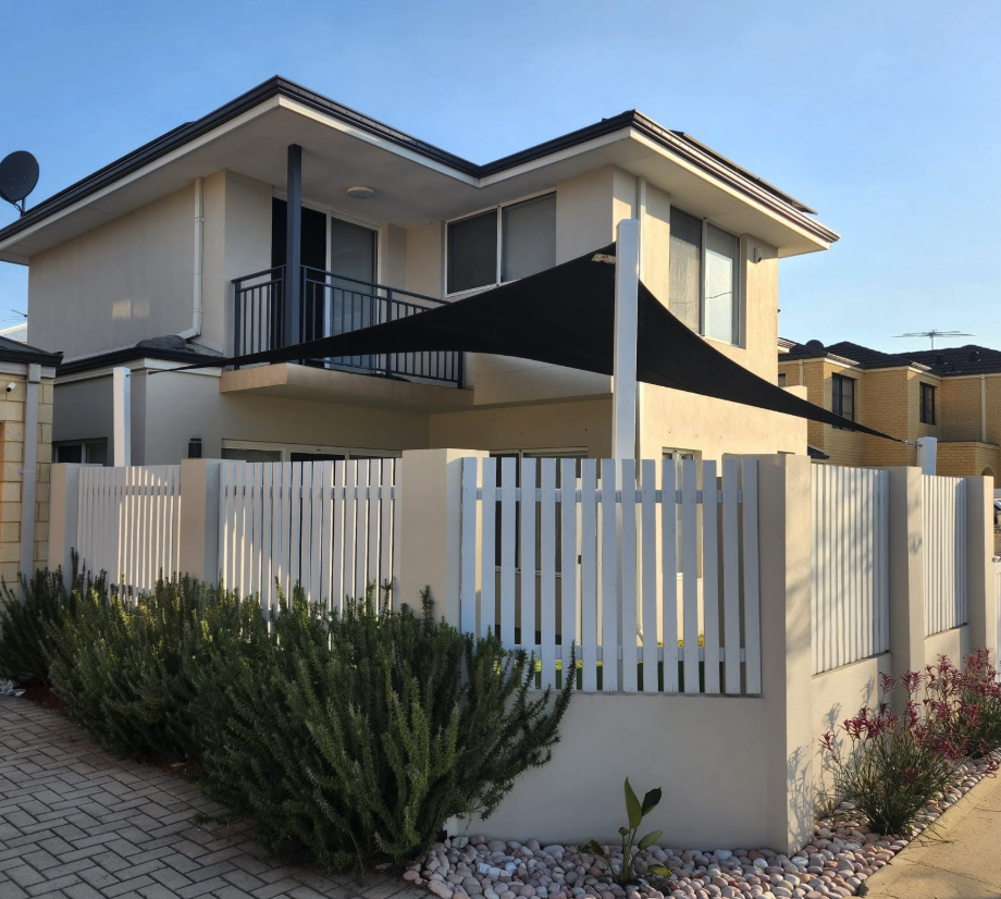 Residential shade sail installation by Perth Better Homes